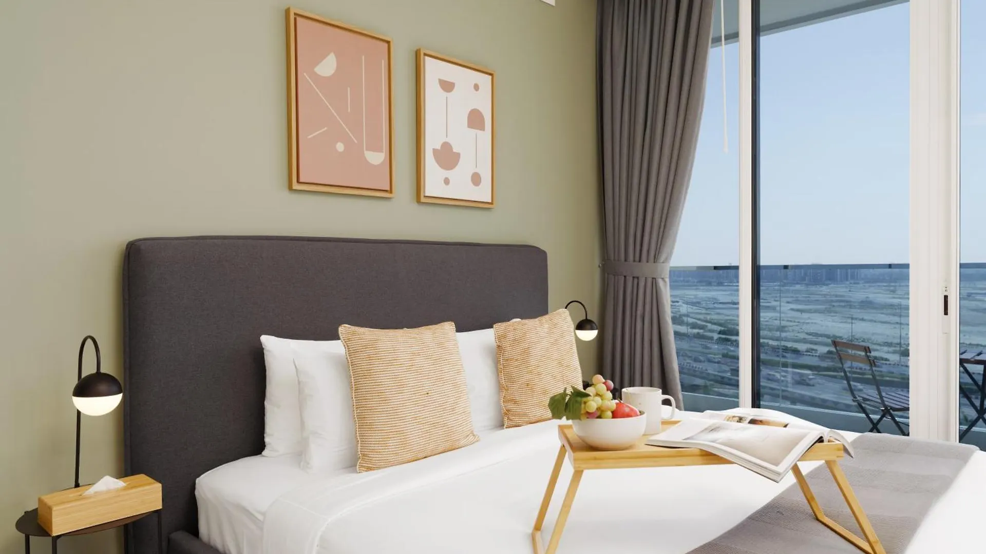 Maison Privee - Modern Business Bay Retreat With Dubai Canal Views 0*,  United Arab Emirates