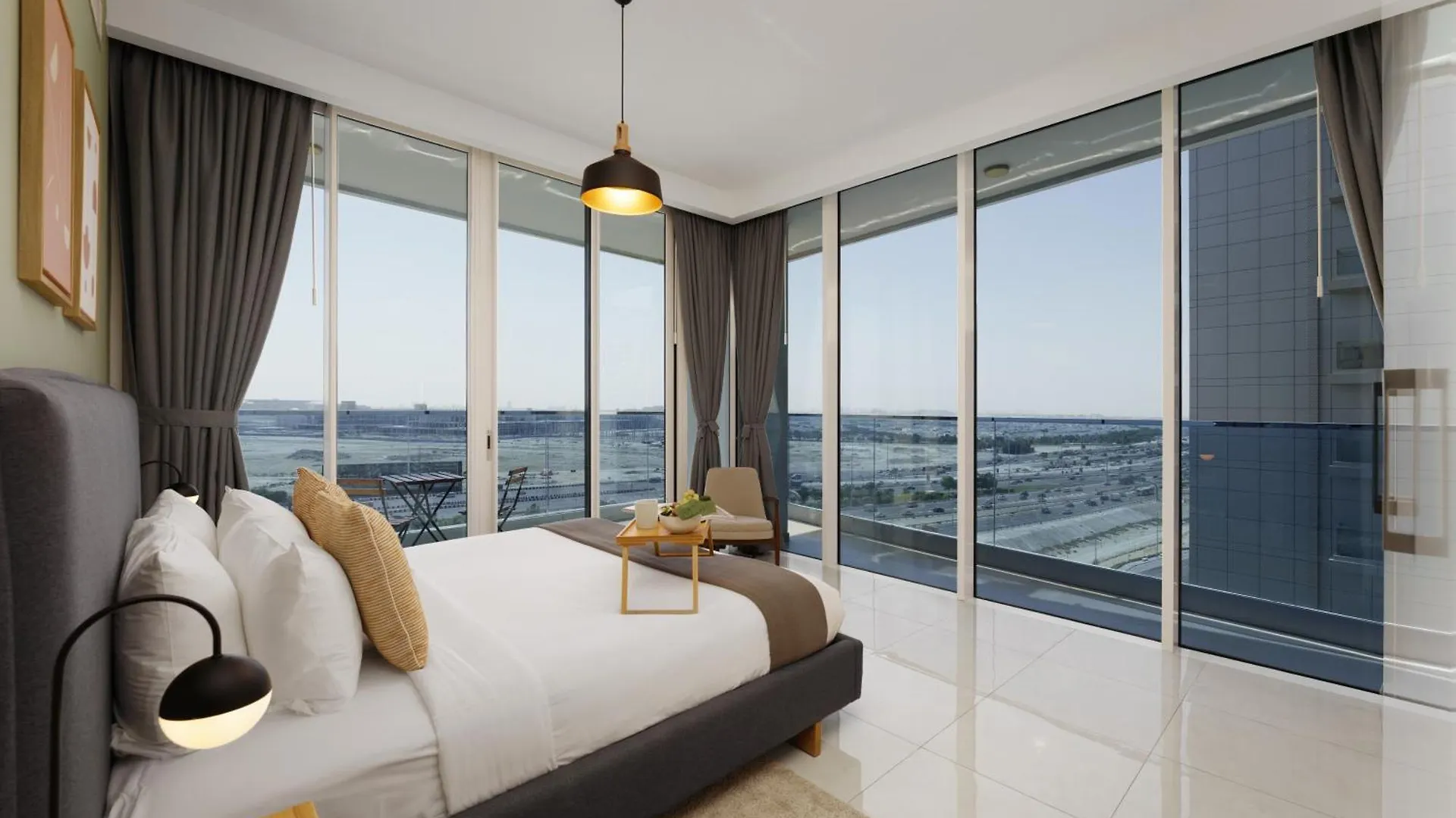 Apartment Maison Privee - Modern Business Bay Retreat With Dubai Canal Views